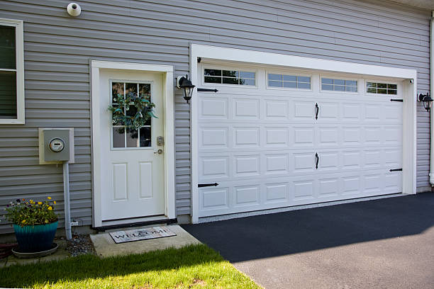 24/7 Emergency Garage Door Roller Replacement experts in Broken Arrow, OK